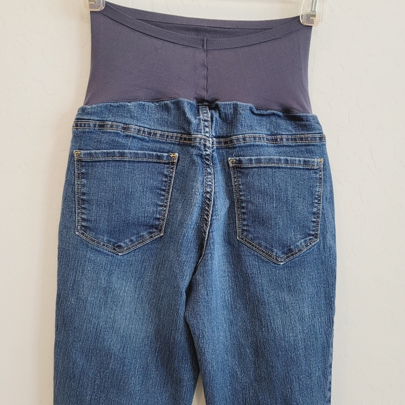 💕 Old Navy Maternity Dark Wash Skinny Jeans Women's Size 4 - Picture 2 of 11